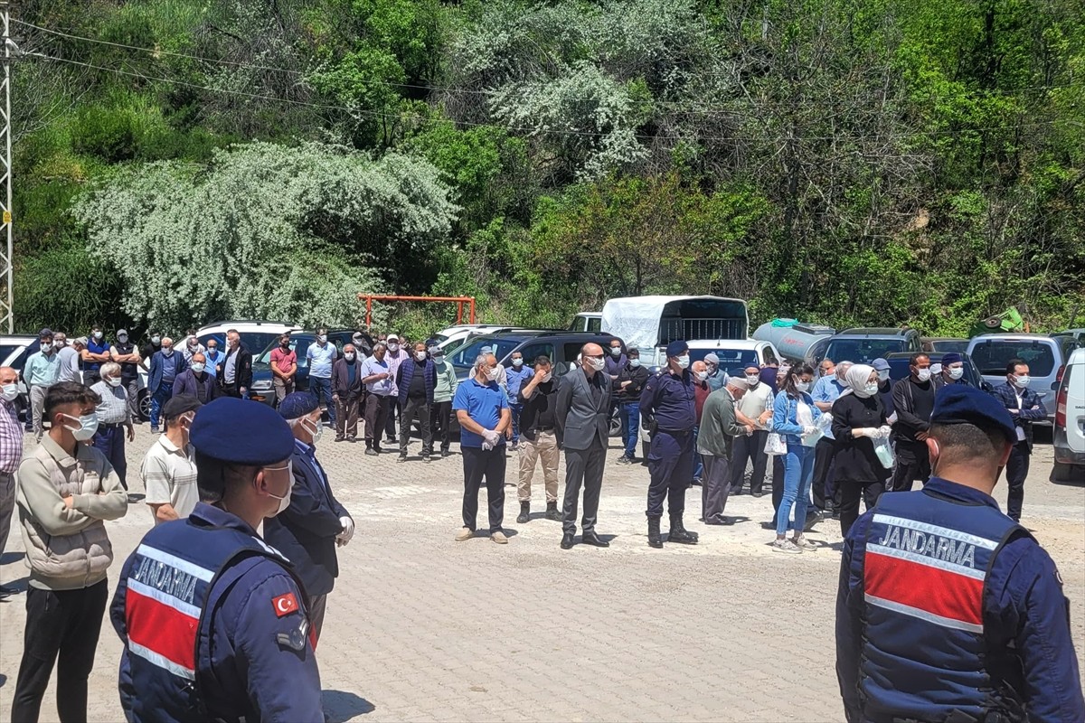 Tokat'ta Kırım Kongo Kanamalı Ateşi (KKKA) hastalığı şüphesiyle tedavi gören 1,5 yaşındaki bebek...