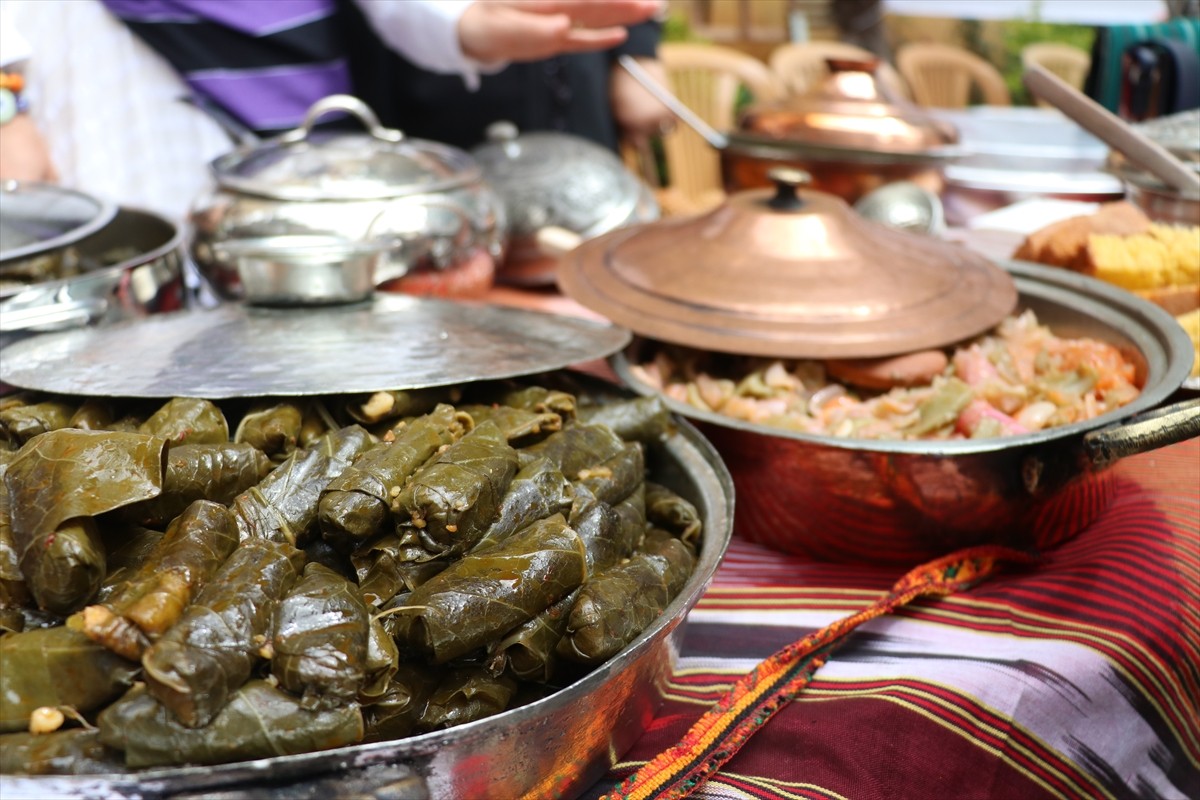 Trabzon'da "Türk Mutfağı Haftası" etkinlikleri kapsamında, coğrafi işaretli ve yöreye özgü...
