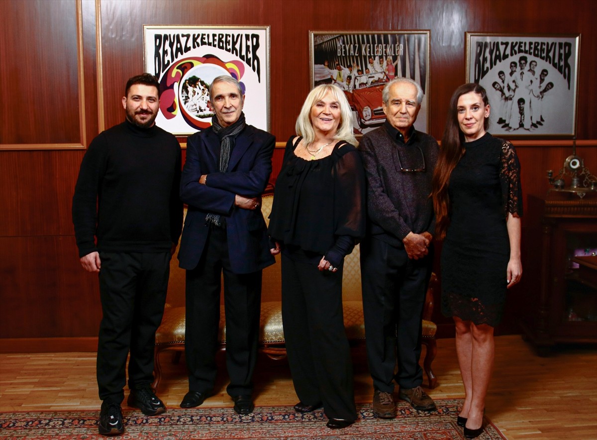 Trafikte Haklarım Derneği, sürücülerin kural ihlallerinin ölümcül sonuçlarına dikkati çekmek için...