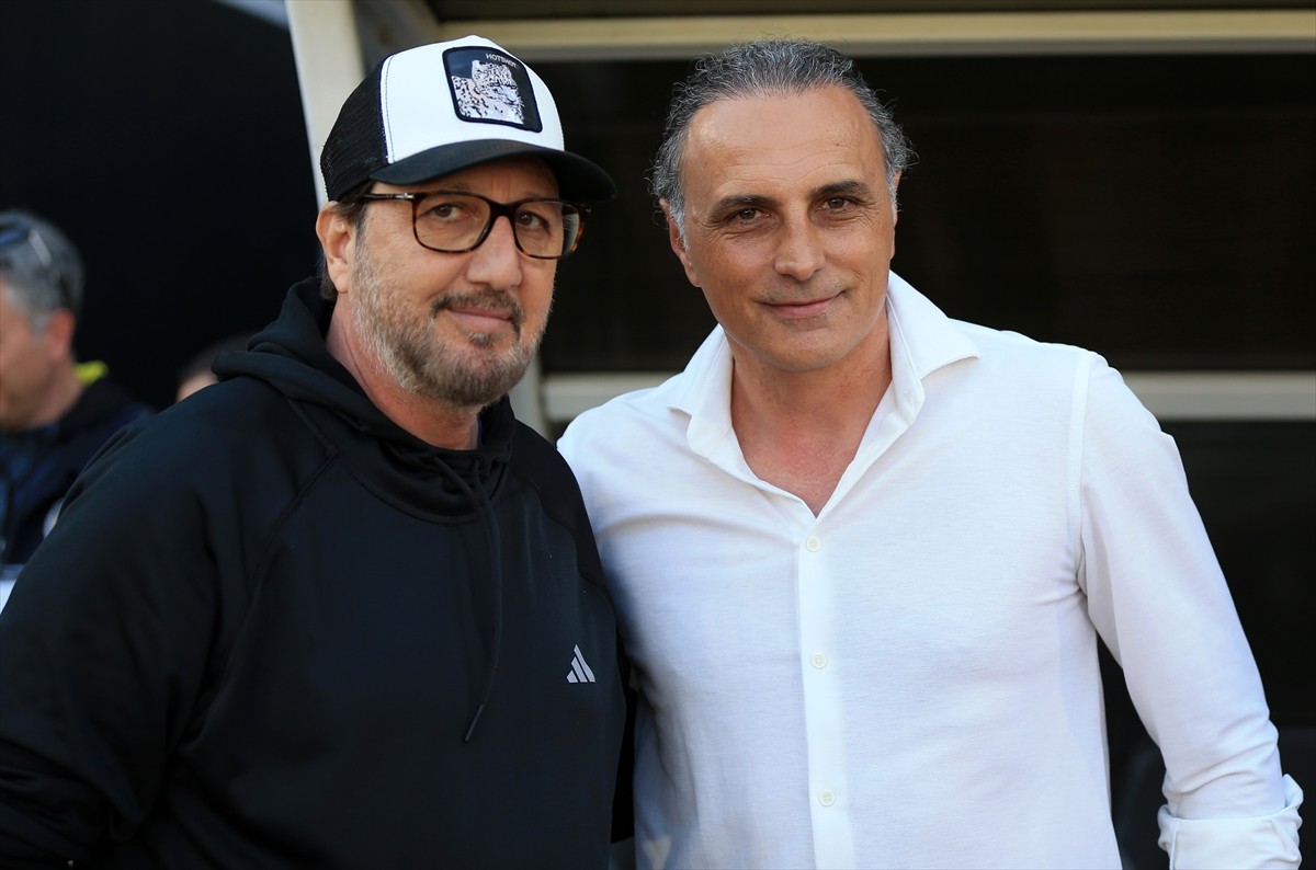 Trendyol 1. Lig'in 37. hafta maçında Manisa FK ile Teksüt Bandırmaspor, Manisa 19 Mayıs Stadı’nda...