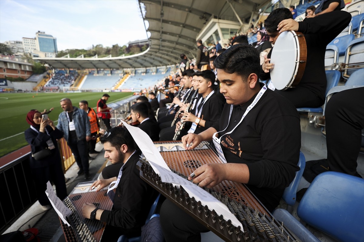 Trendyol Süper Lig'in 34. haftasında Kasımpaşa ile Trabzonspor arasında oynanan karşılaşma...