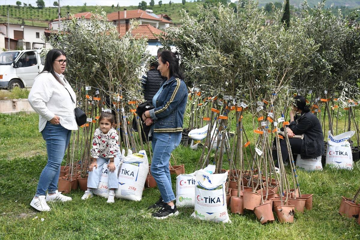 Türk İşbirliği ve Koordinasyon Ajansı Başkanlığı (TİKA), Geleceğin Alternatifi Vakfı (ALSAR)...