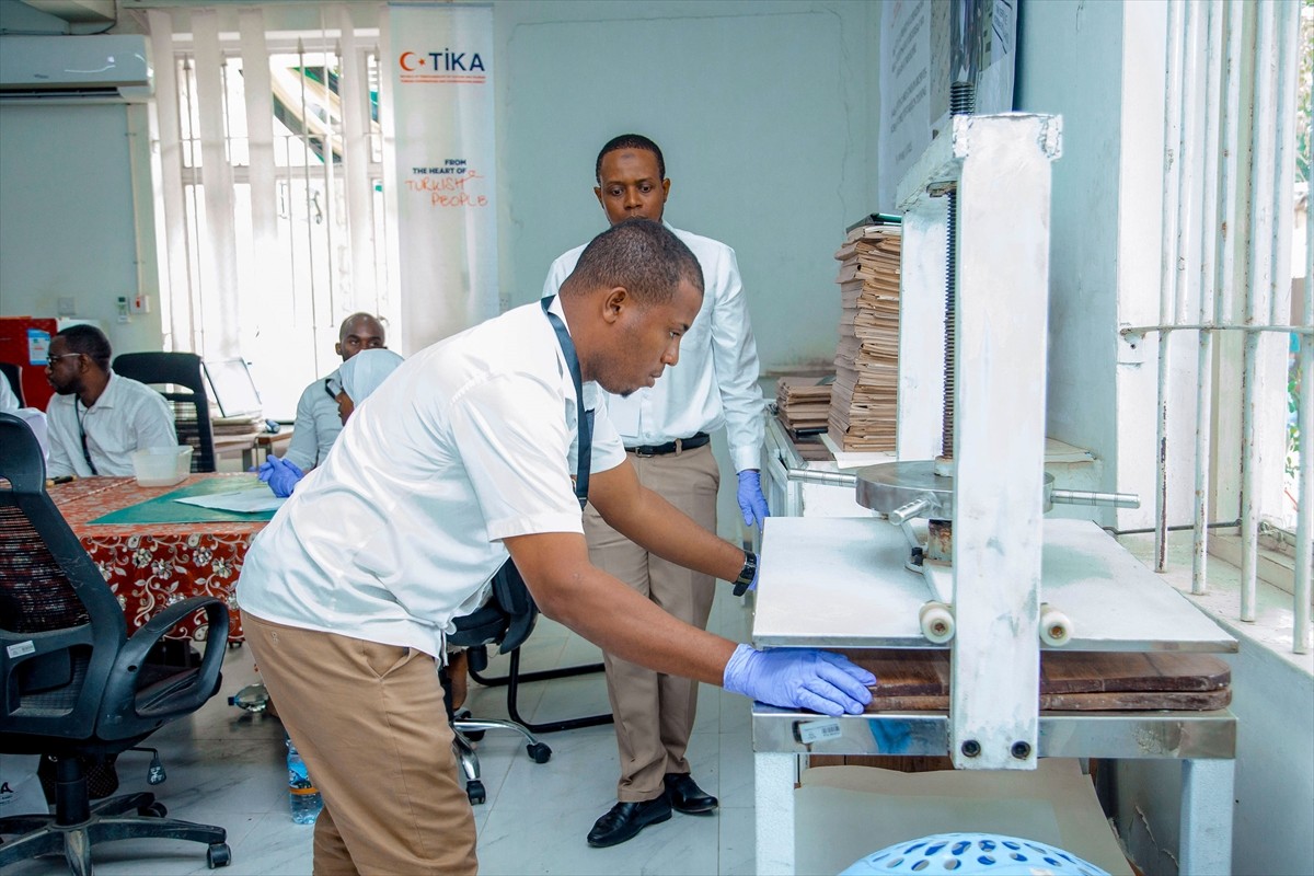 Türk İşbirliği ve Koordinasyon Ajansı Başkanlığı (TİKA) ile Cumhurbaşkanlığı Devlet Arşivleri...