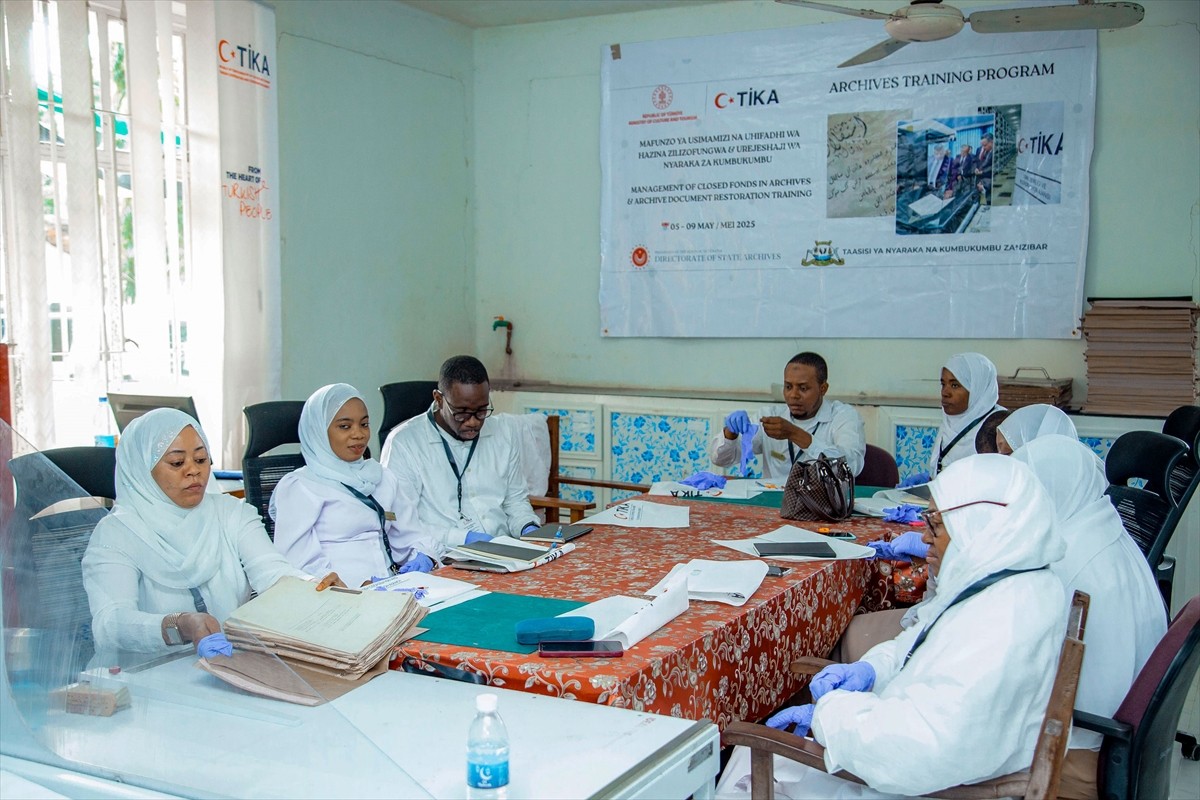 Türk İşbirliği ve Koordinasyon Ajansı Başkanlığı (TİKA) ile Cumhurbaşkanlığı Devlet Arşivleri...