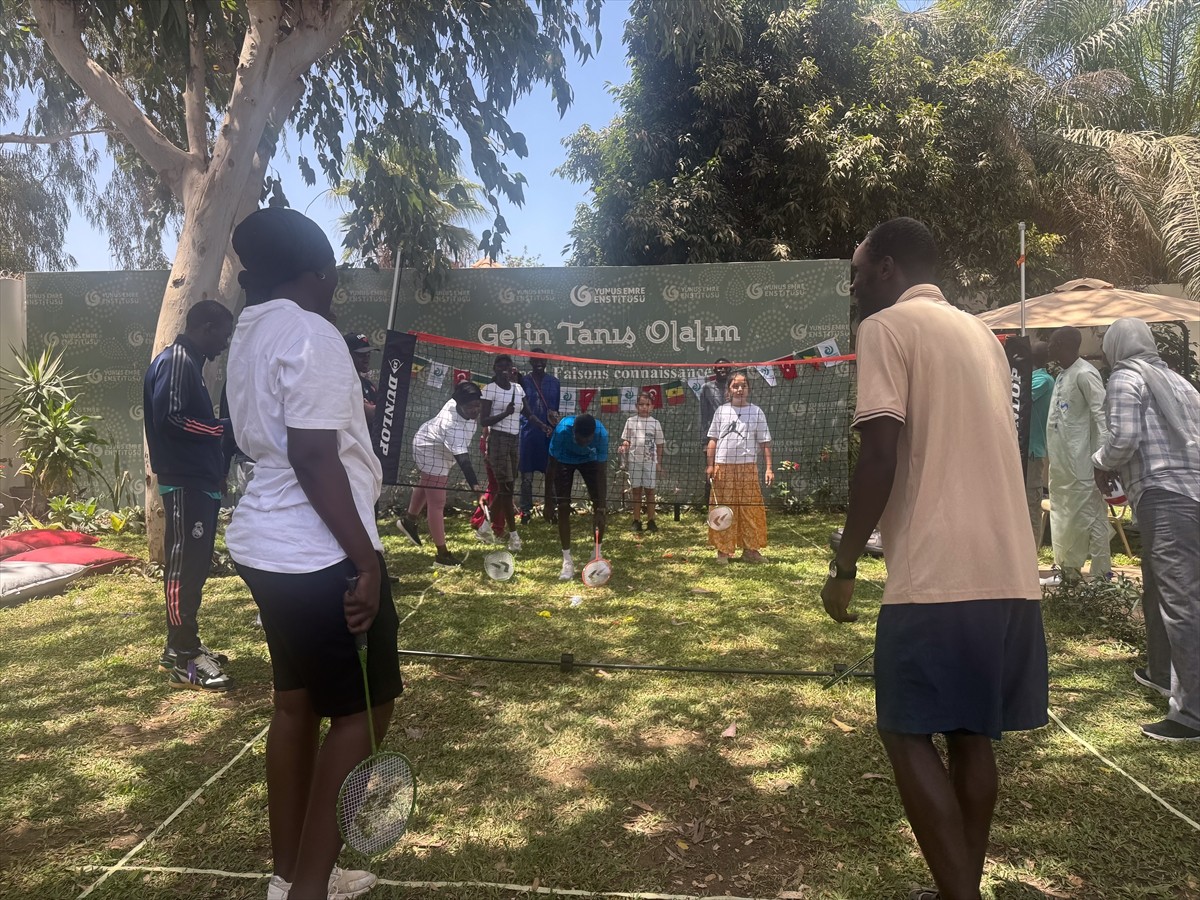 Türkiye'nin Dakar Büyükelçiliği ve Dakar Yunus Emre Enstitüsü (YEE), 19 Mayıs Atatürk'ü Anma...