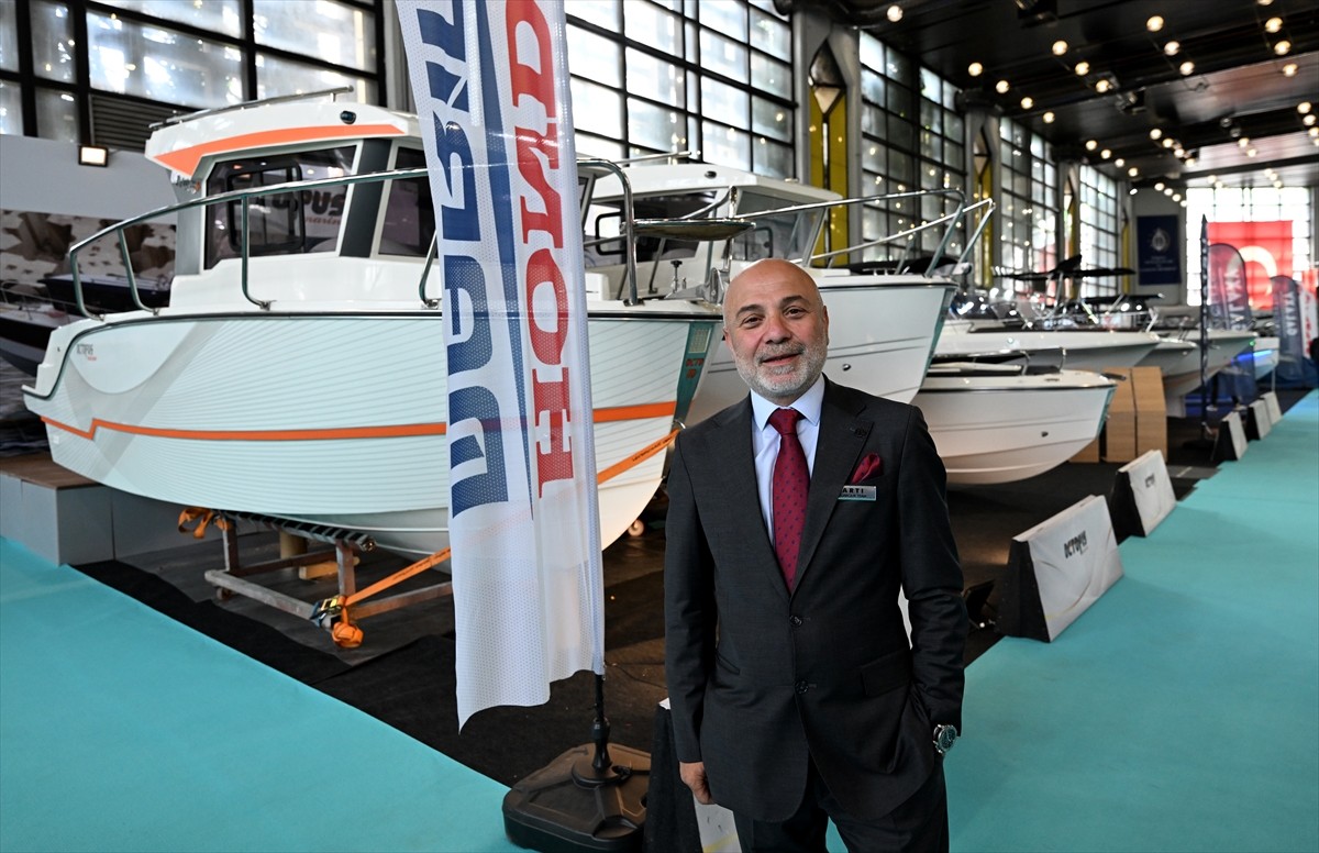 Türkiye'nin gemi, yat ve hizmetleri sektörü ocak-nisan döneminde 457 milyon 392 bin dolarlık...