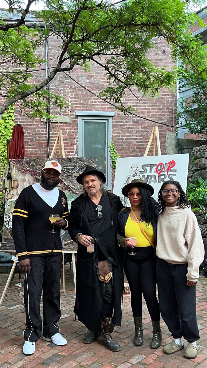 Türkiye'nin tanınmış fotoğraf sanatçılarından Koray Kasap, ABD'nin New Jersey eyaletinde, Türk...