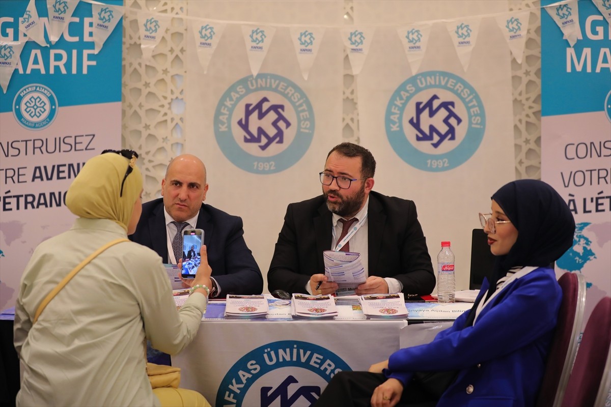 Türkiye Maarif Vakfı (TMV) bünyesindeki Maarif Ajansı, Tunus’ta Türk üniversitelerini tanıtmak...