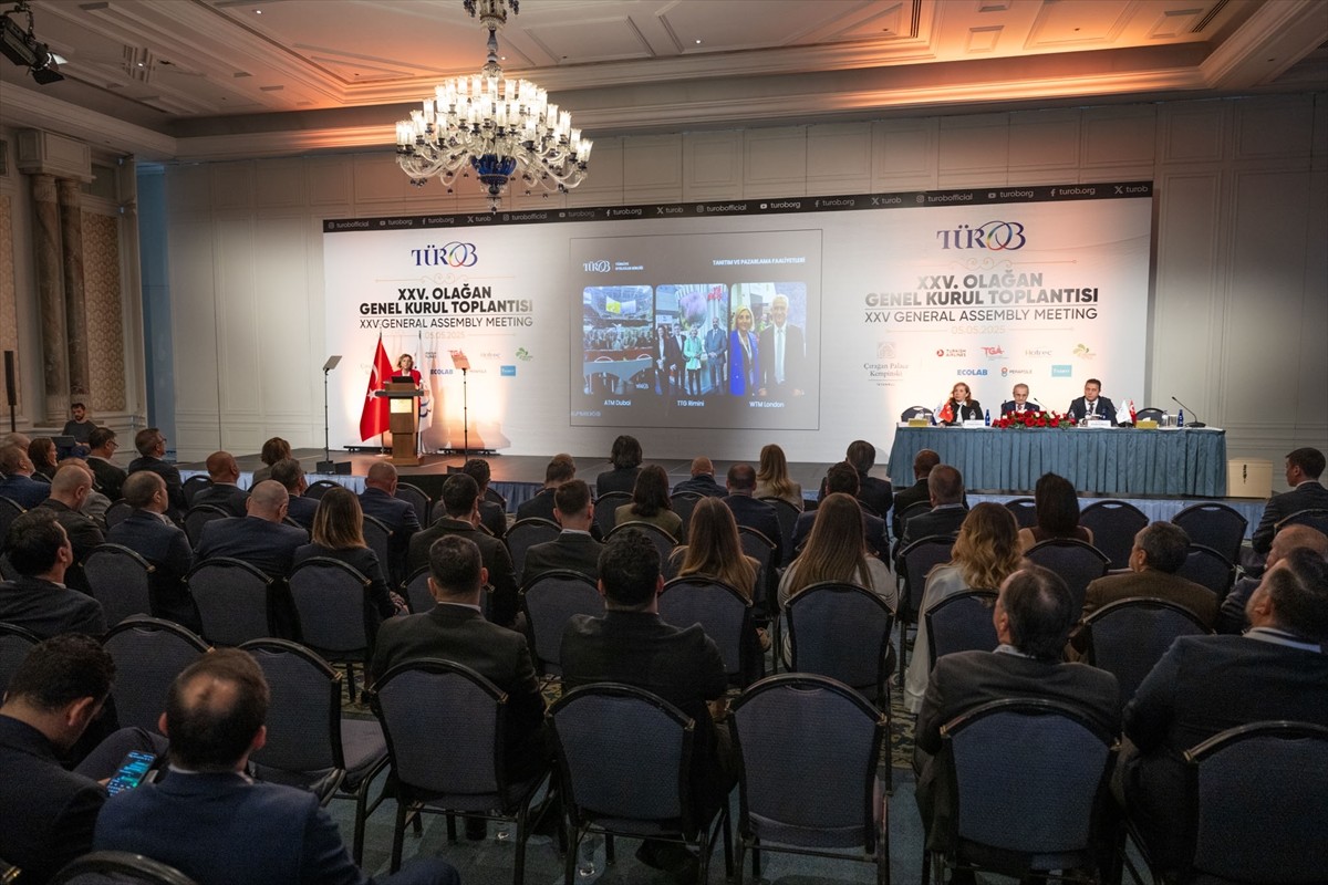 Türkiye Otelciler Birliği (TÜROB) Başkanı Müberra Eresin, 25'inci Olağan Genel Kurul...