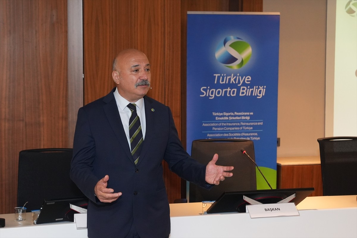 Türkiye Sigorta Birliğinin (TSB) 71. Olağan Genel Kurulu, üye şirketlerin katılımıyla İstanbul'da...