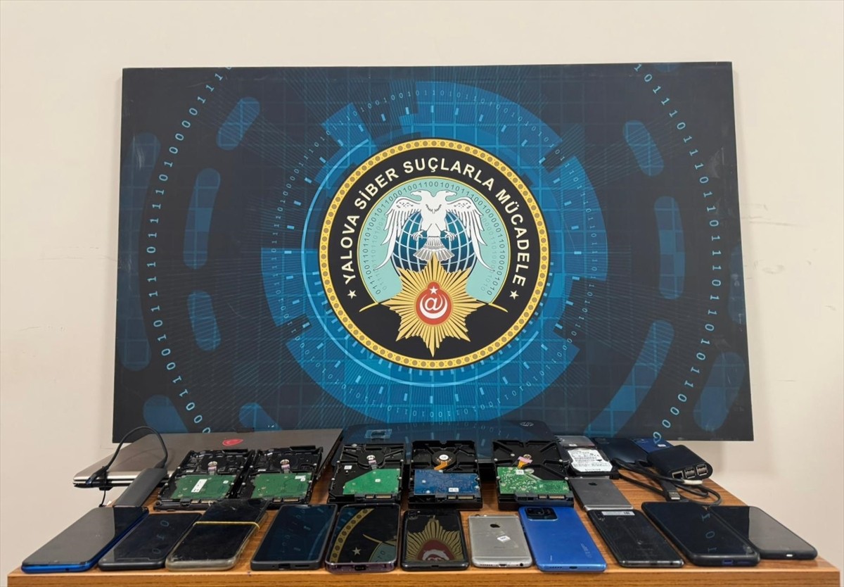 Yalova merkezli 7 ilde sahte borsa uygulamaları kullanarak yüksek kar vaadinde bulunup...