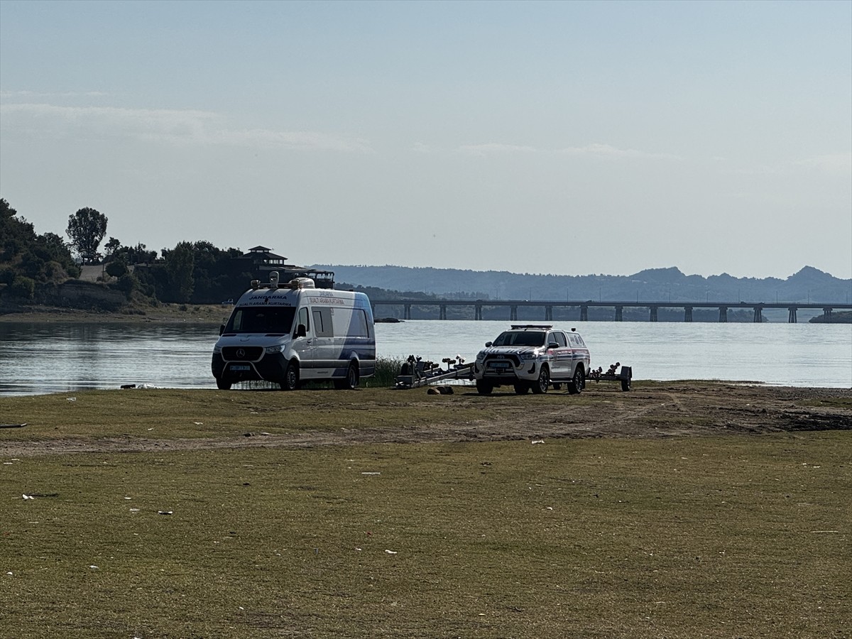 Adana'da Seyhan Baraj Gölü'nde kaybolan gencin cenazesine ulaşıldı. Cenaze incelemelerin ardından...