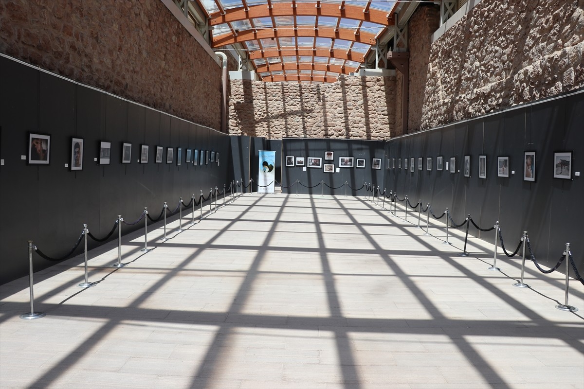 Ağrı'nın Doğubayazıt ilçesindeki İshak Paşa Sarayı'nda, Filistin ve Suriye başta olmak üzere savaş...