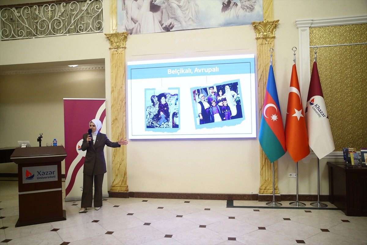 Aile ve Sosyal Hizmetler Bakanı Mahinur Özdemir Göktaş, temaslarda bulunmak için geldiği...