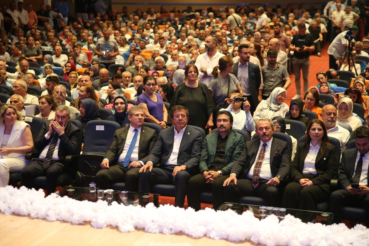 AK Parti Denizli İl Başkanlığınca EGS Kongre ve Kültür Merkezi'nde Genişletilmiş İl Danışma...