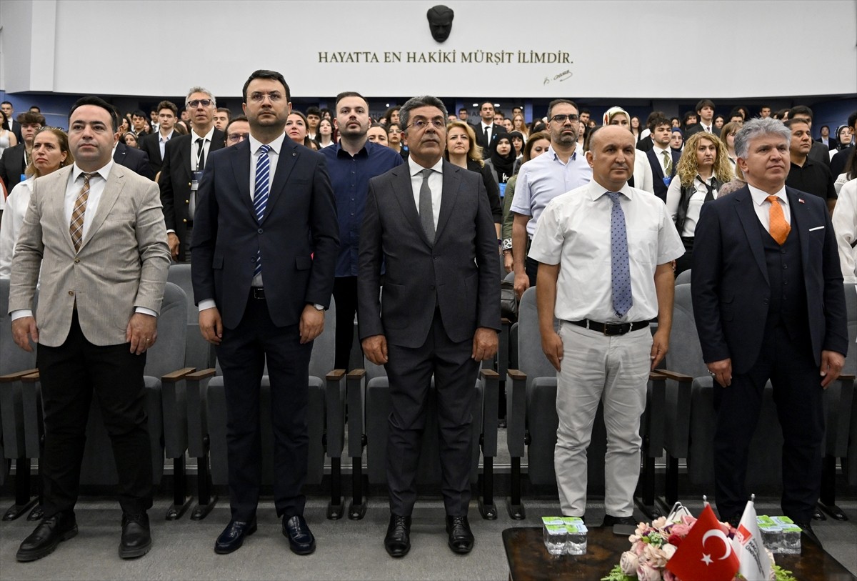 Ankara Hacı Bayram Üniversitesi ve Hasan Ali Yücel Sosyal Bilimler Lisesi iş birliğinde Türk...