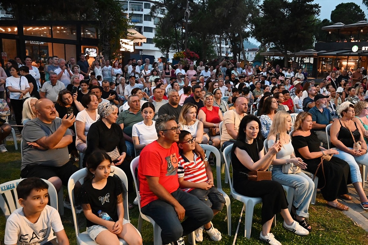 Antalya'nın Kemer ilçesinde 11'inci Uluslararası Güneşin Evi Türkiye Festivali...