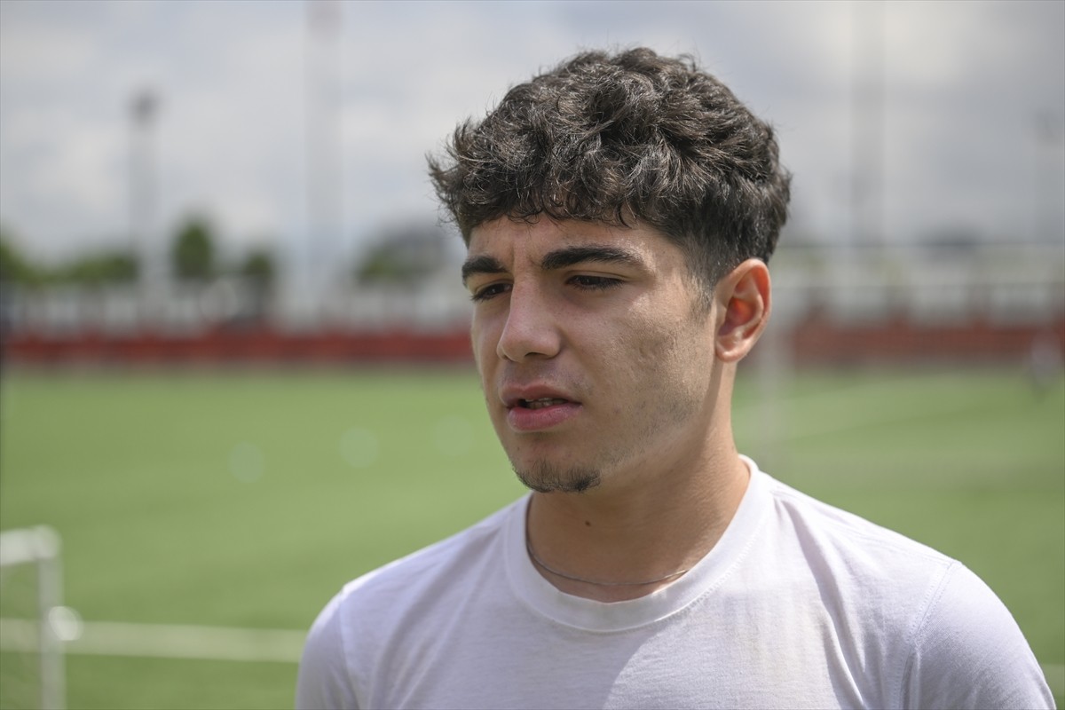 Ara transfer döneminde Gençlerbirliği altyapısından Premier Lig takımı Newcastle United'a transfer...