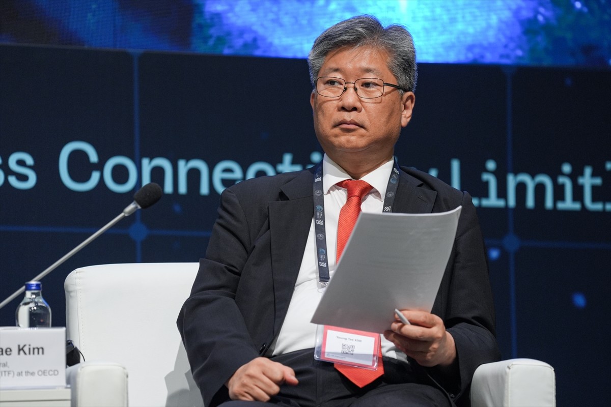 Birleşmiş Milletler Avrupa Ekonomik Komisyonu (UNECE) İcra Sekreteri Tatiana Molcean, İstanbul...