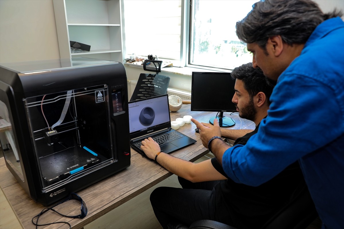 Burdur Mehmet Akif Ersoy Üniversitesinde (MAKÜ) yürütülen projeyle, yüzyıllardır geleneksel Türk...