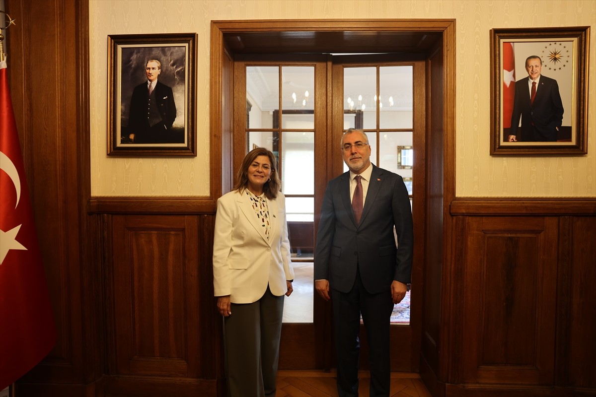 Çalışma ve Sosyal Güvenlik Bakanı Vedat Işıkhan, Uluslararası Çalışma Örgütü (ILO) tarafından...