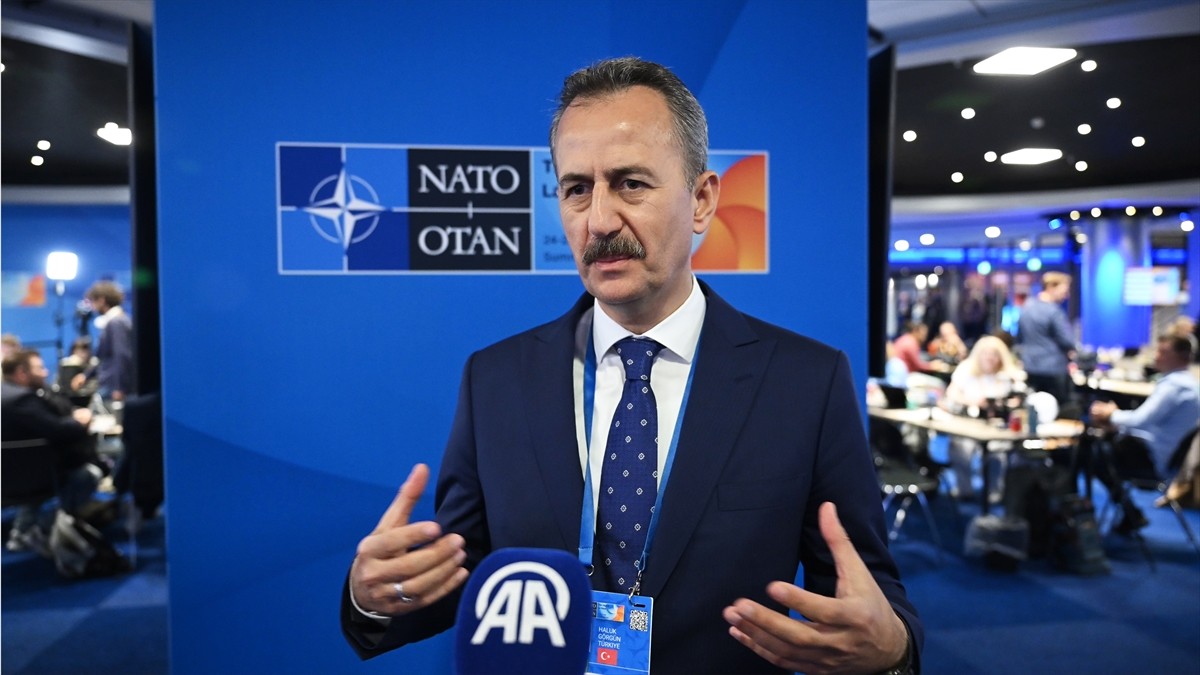 Cumhurbaşkanlığı Savunma Sanayii (SSB) Başkanı Haluk Görgün, Hollanda'nın Lahey kentinde...