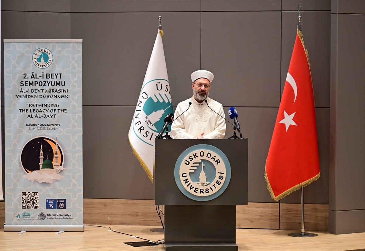 Diyanet İşleri Başkanı Prof. Dr. Ali Erbaş, Üsküdar Üniversitesince NP Sağlık Yerleşkesi'nde...