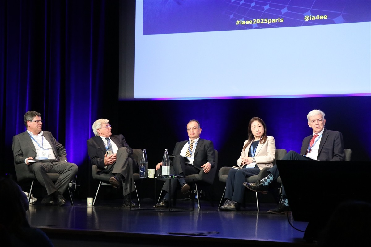 Fransa’nın başkenti Paris’in ev sahipliği yaptığı 46. Uluslararası Enerji Ekonomisi Derneği (IAEE)...