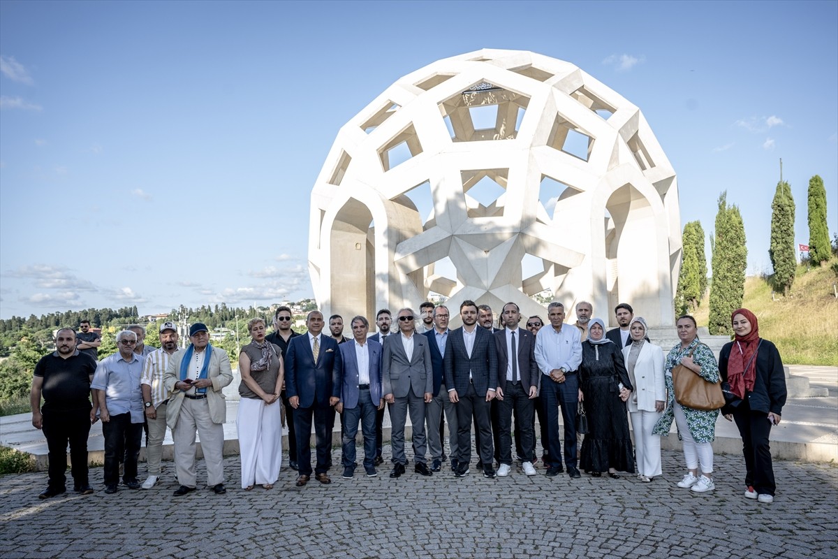 FSM Darüşşafaka Kültür Merkezi'nde gerçekleştirilen kongrenin ardından sonuç bildirgesi...