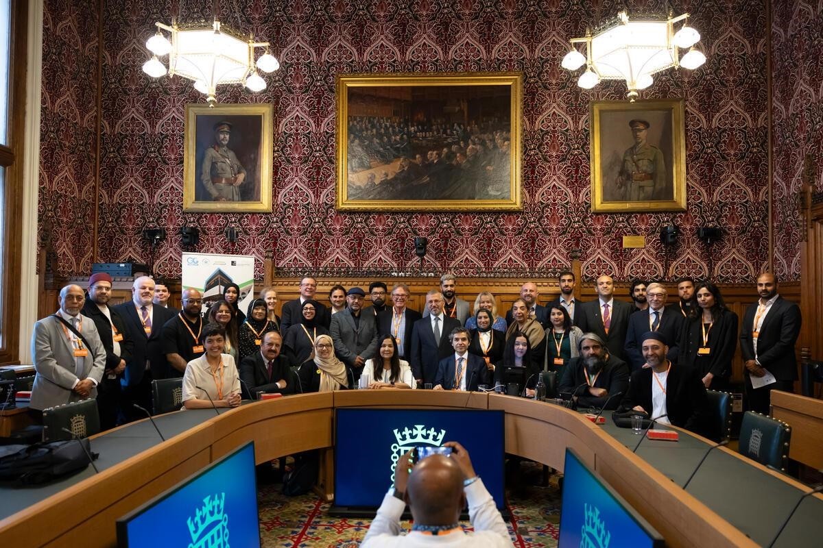 Hac yolculuklarına çevresel sorumluluğu da entegre etmeyi teşvik etmek amacıyla hazırlanan "Hac ve...