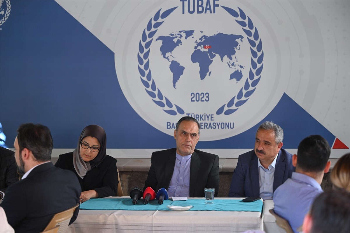 İran'ın Ankara Büyükelçisi Muhammed Hasan Habibullahzade, Ankara'da bulunan Türkiye Basın...