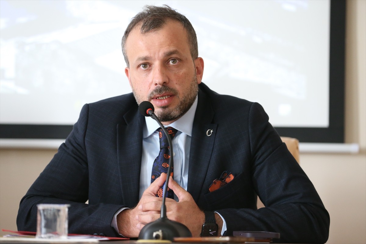 Kars'ta Gazi Toplantı Salonunda düzenlenen "2025 Yılı İl Su Kurulu Toplantısı" Vali Ziya Polat...