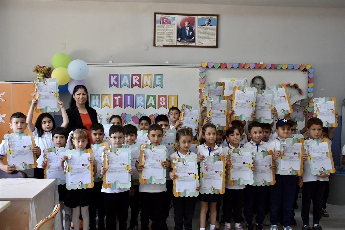 Milli Eğitim Bakanlığına bağlı okul öncesi, ilkokul, ortaokul ve lisede okuyan öğrenciler...