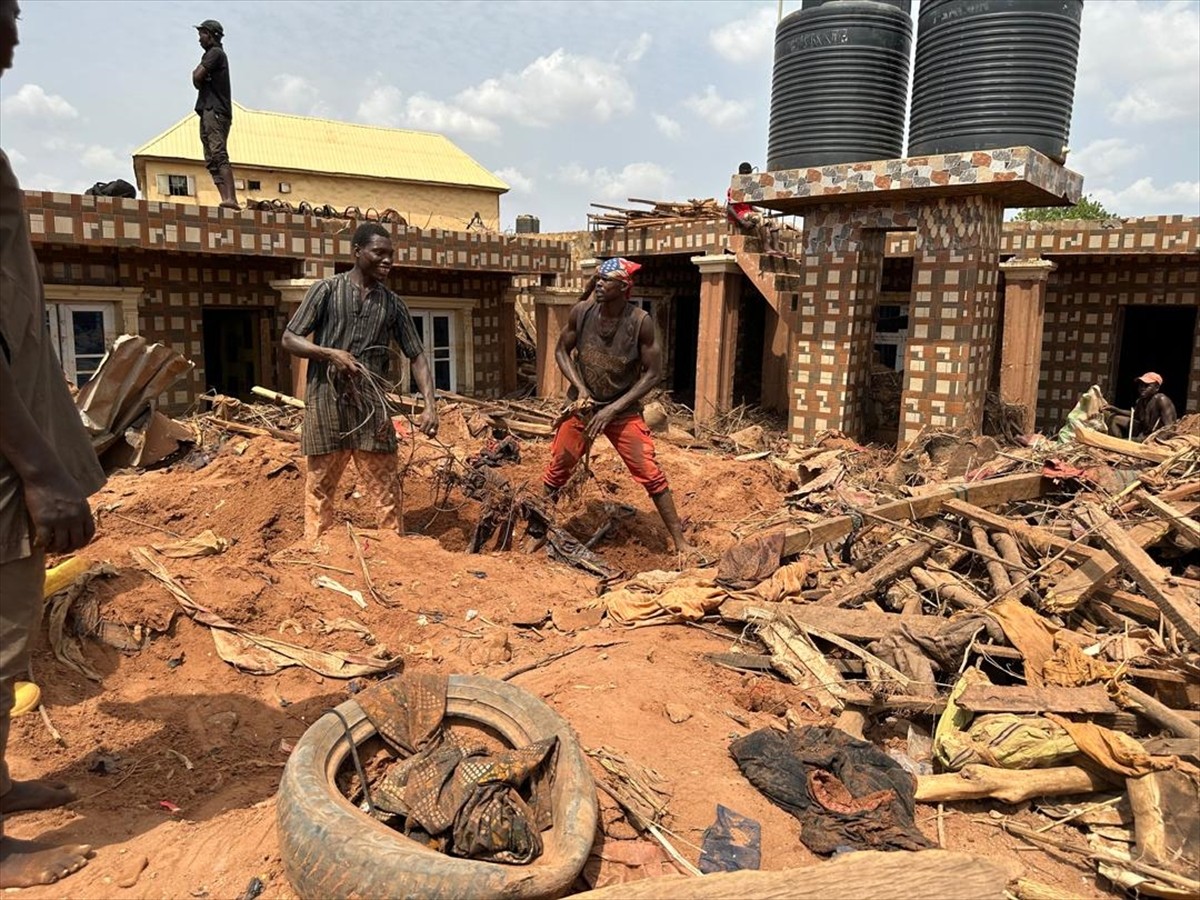Nijerya'nın Niger eyaletine bağlı Mokwa bölgesinde 29 Mayıs'ta etkili olan şiddetli yağışların yol...