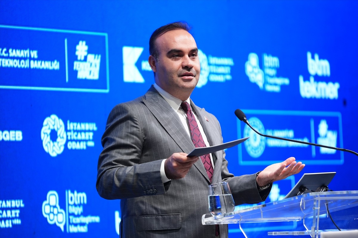 Sanayi ve Teknoloji Bakanı Mehmet Fatih Kacır, Bilgiyi Ticarileştirme Merkezi (BTM) Teknoloji...