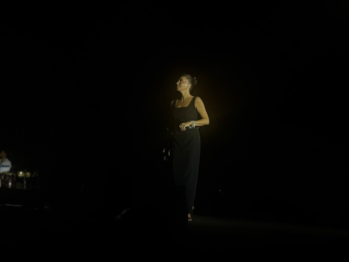 Şarkıcı Ebru Yaşar, Kültür ve Turizm Bakanlığı tarafından düzenlenen "Türkiye Kültür Yolu...