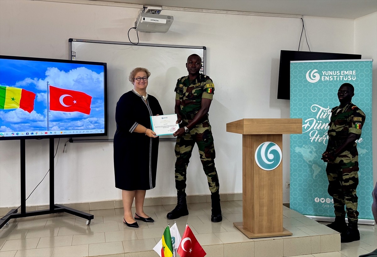 Senegal'in başkenti Dakar'da bulunan Cap Manuel Kışlası'ndaki Yunus Emre Enstitüsüne (YEE) bağlı...