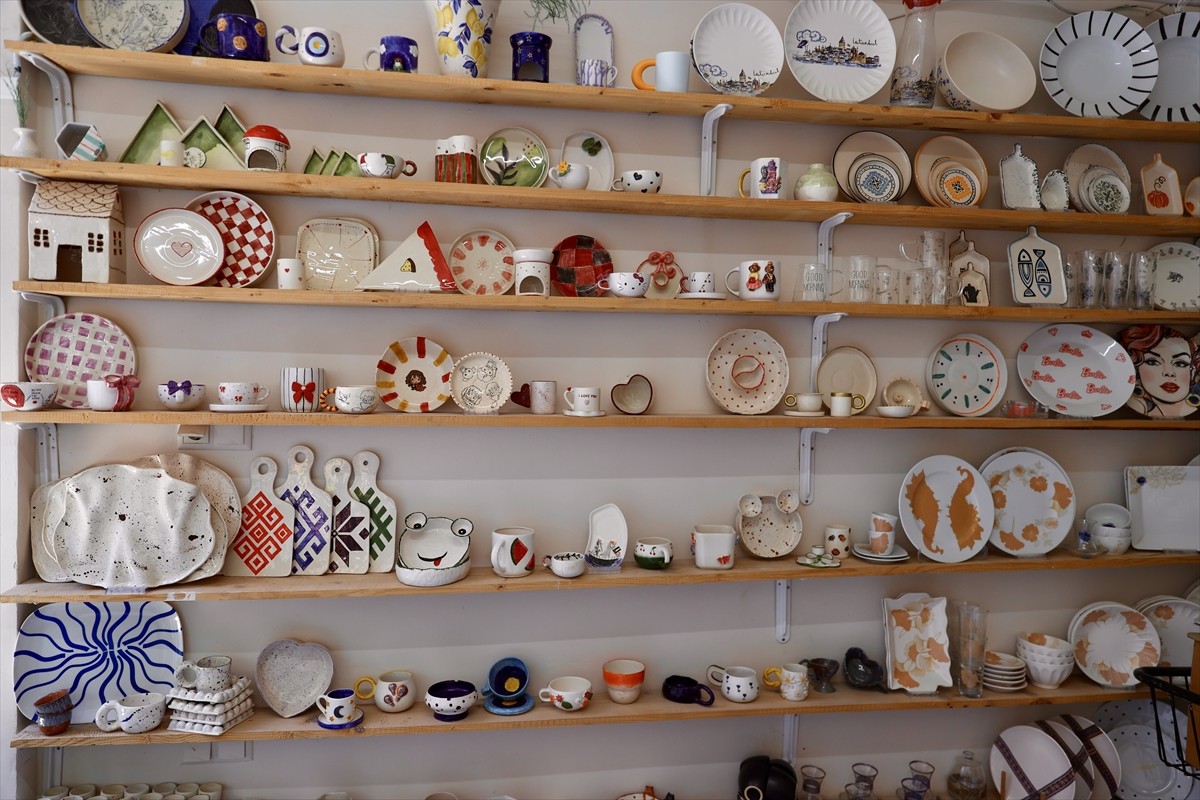 Trabzon'un Of ilçesinde kooperatif çatısı altında üretim yapan kadın ve özel gereksinimli...