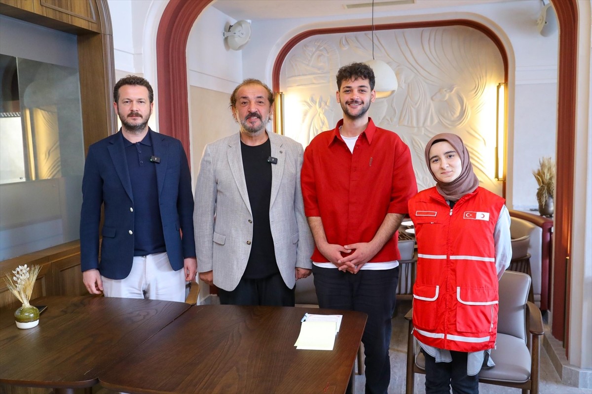 Türk Kızılayı, kurban bağışlarını bu yıl da yurt içinde ve dışında milyonlarca ihtiyaç sahibine...