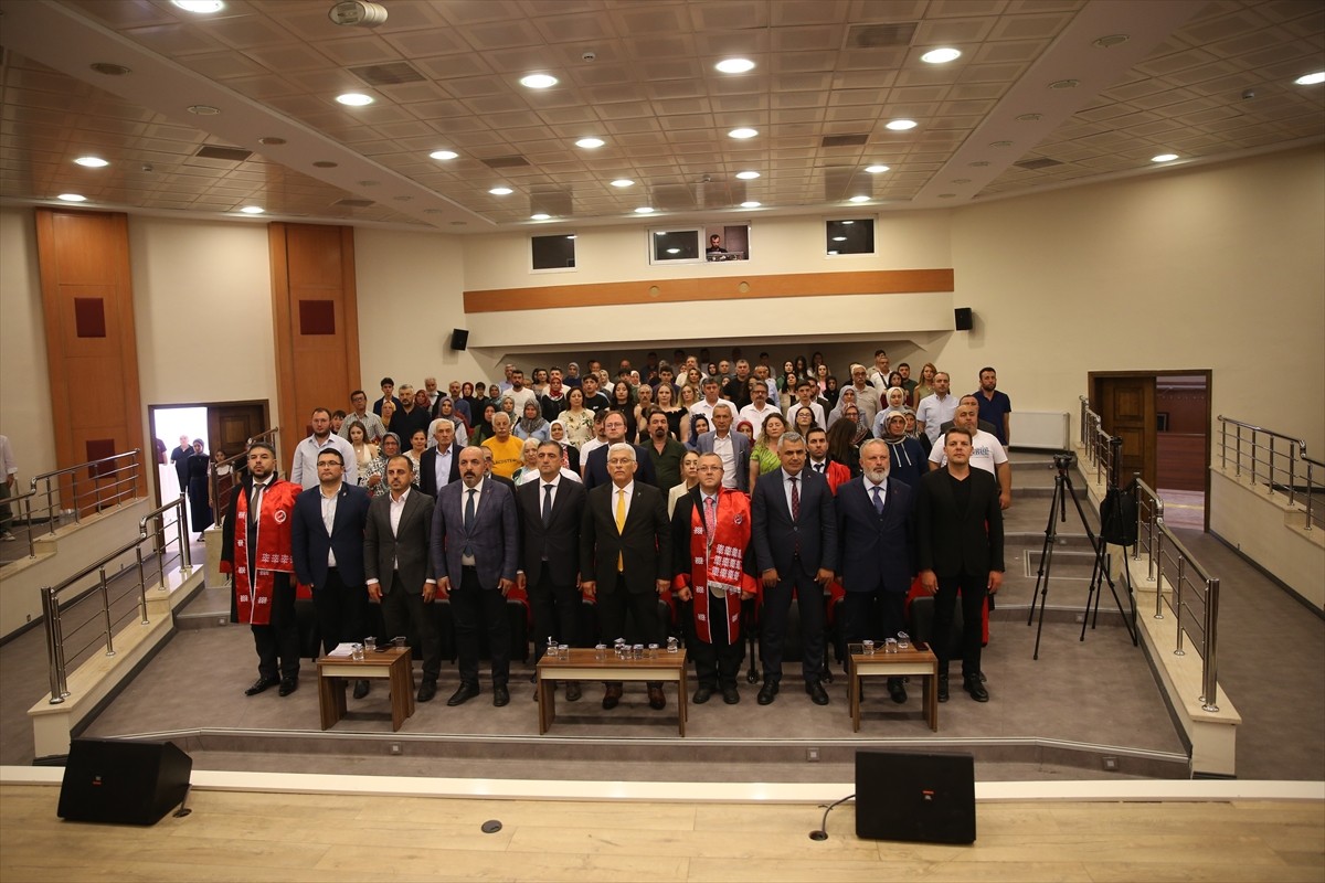 Türk Veteriner Hekimleri Birliği Merkez Konseyi Başkanı Ali Eroğlu, Hoca Ahmet Yesevi Kültür...