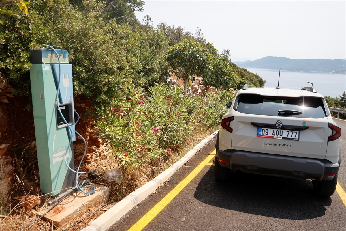 Türkiye'de elektrikli araç kullanımı artarken konut sitelerindeki yeni düzenleme ve uygulamalar...