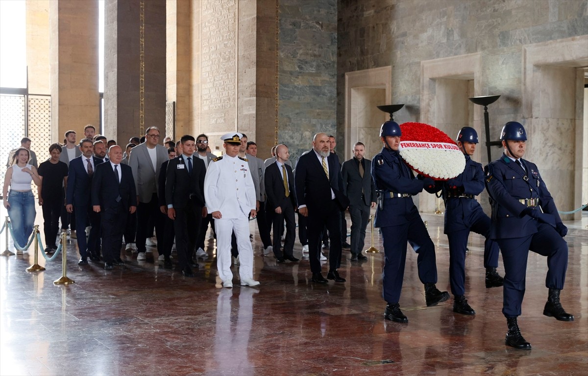 Türkiye Basketbol Süper Ligi play-off çeyrek final ikinci maçı için Ankara'ya gelen Fenerbahçe...