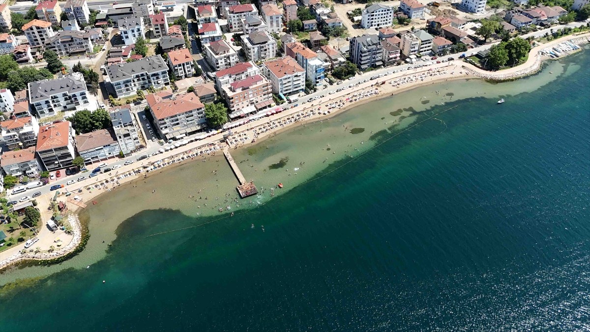 Türkiye Çevre Eğitim Vakfı (TÜRÇEV) tarafından Kocaeli'nin mavi bayraklı 9 plajında denetim...