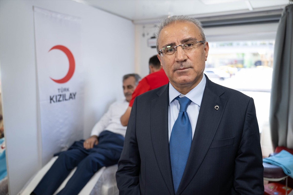 15 Temmuz Derneği ve Türk Kızılay işbirliğiyle FETÖ'nün 15 Temmuz 2016'daki darbe girişiminin 9....