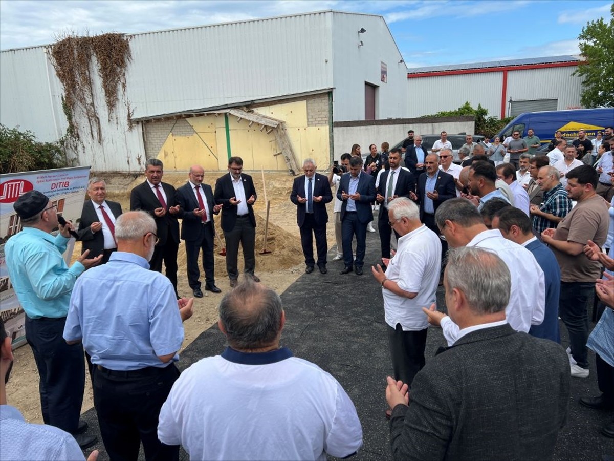 Almanya'nın Kuzey Ren Vestfalya (KRV) eyaletindeki Willich kentinde, Diyanet İşleri Türk İslam...