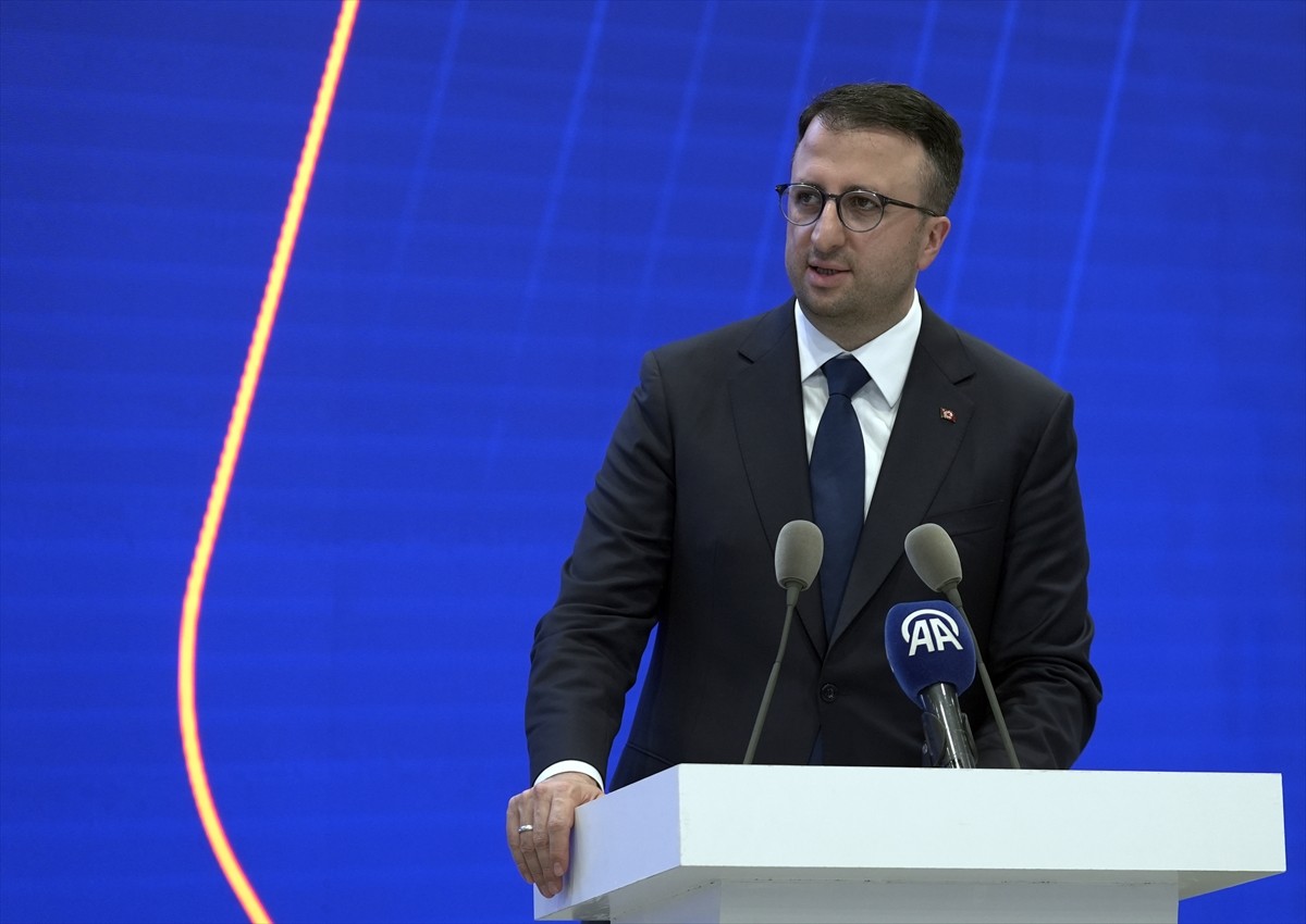 Anadolu Ajansının (AA) "Global İletişim Ortağı" olduğu 17. Uluslararası Savunma Sanayii Fuarı...