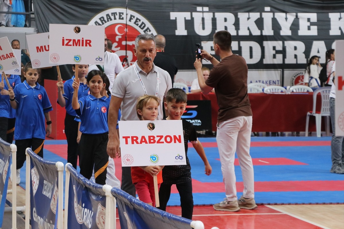 Asya Önel Türkiye Minikler Karate Şampiyonası başladı. Türkiye Karate Federasyonu tarafından Çorlu...
