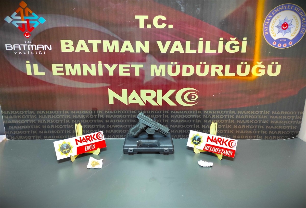 Batman'da düzenlenen uyuşturucu operasyonunda gözaltına alınan 7 şüpheli tutuklandı. Yapılan...