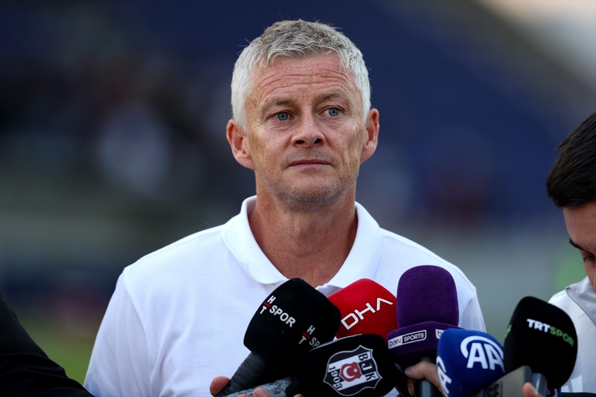 Beşiktaş Teknik Direktörü Ole Gunnar Solskjaer, Wiener Neustadt şehrindeki Ergo Arena'da oynanan...