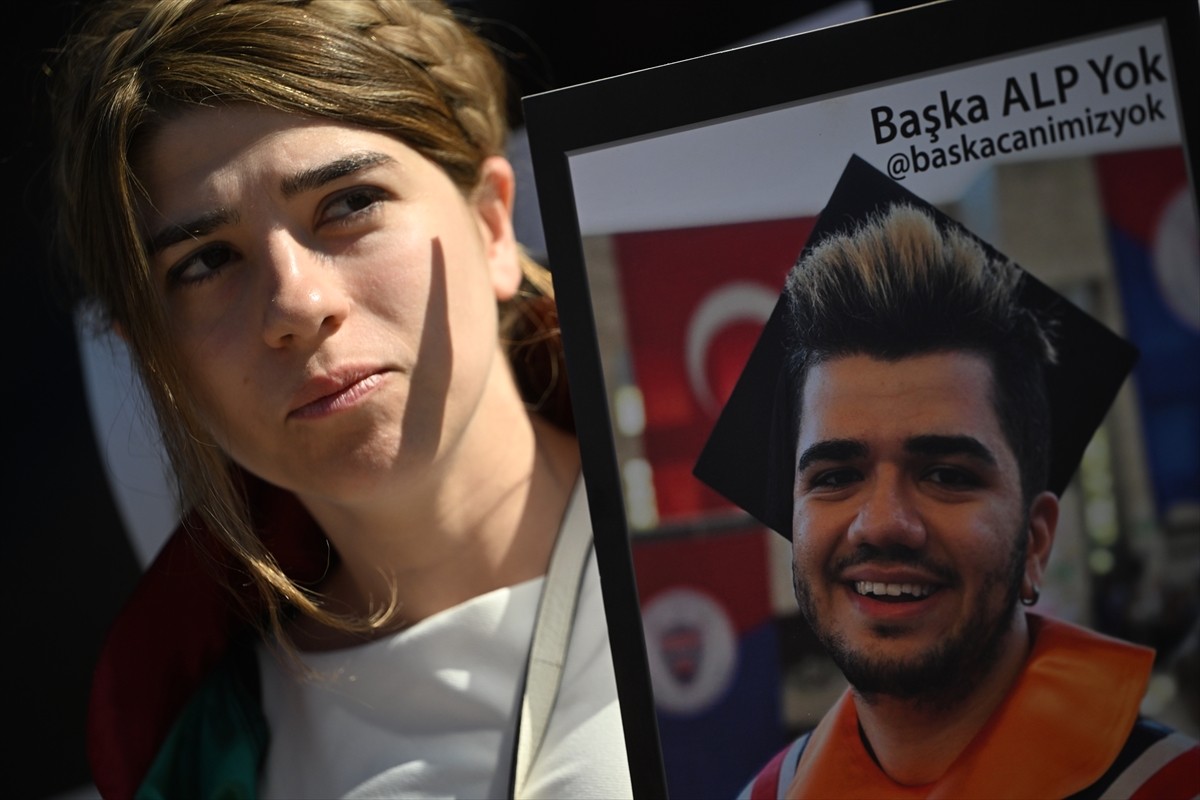 Bolu Kartalkaya Kayak Merkezi'nde 78 kişinin hayatını kaybettiği, 133 kişinin yaralandığı Grand...